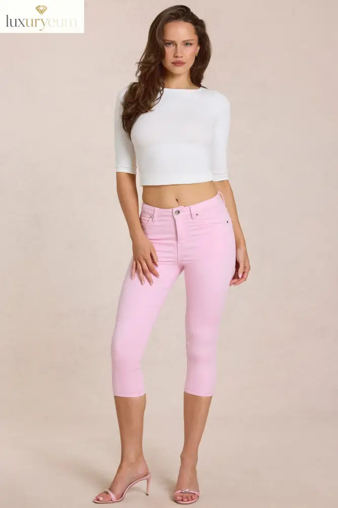 Mid-Rise Capri Jeans in Blossom Pink