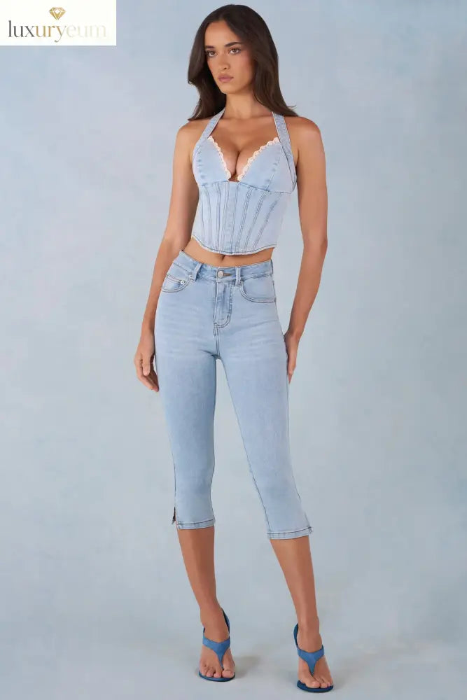 Mid-Rise Denim Capri Jeans in Light Denim