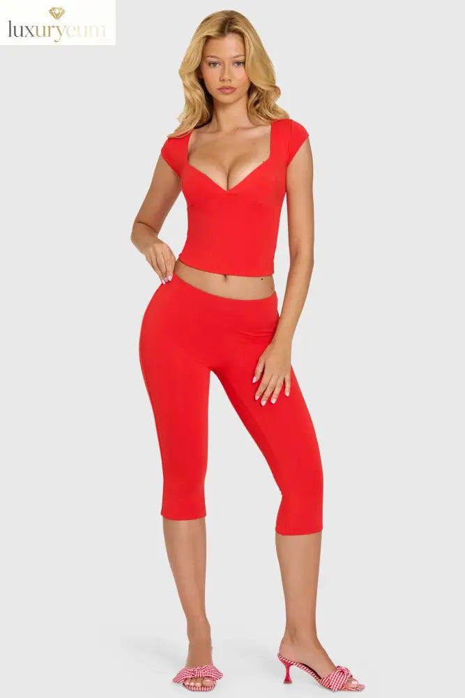 Modal Capri Leggings in Cherry
