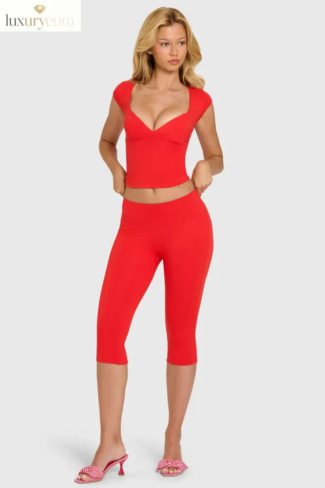 Modal Capri Leggings in Cherry