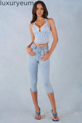 Mid-Rise Denim Capri Jeans in Light Denim