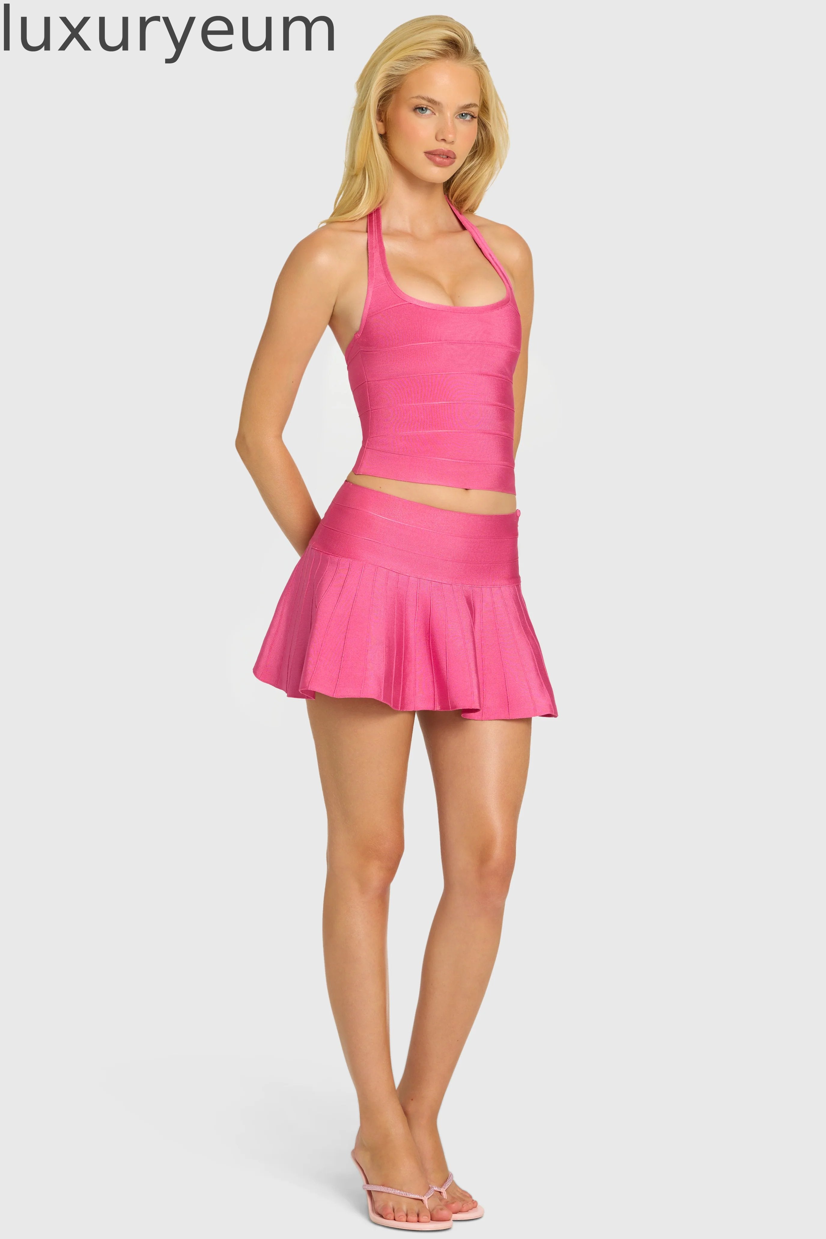 Bandage Low-Rise Mini Skirt in Raspberry