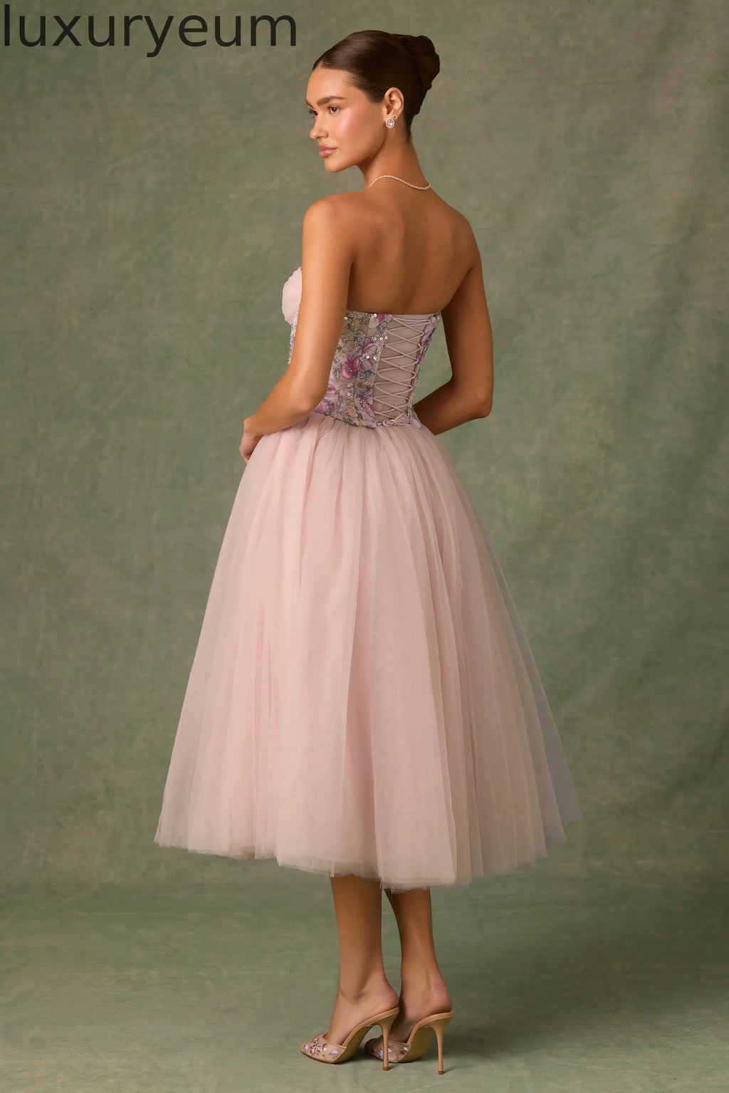 Embellished Lace-Up Cupless Corset in Floral Pink