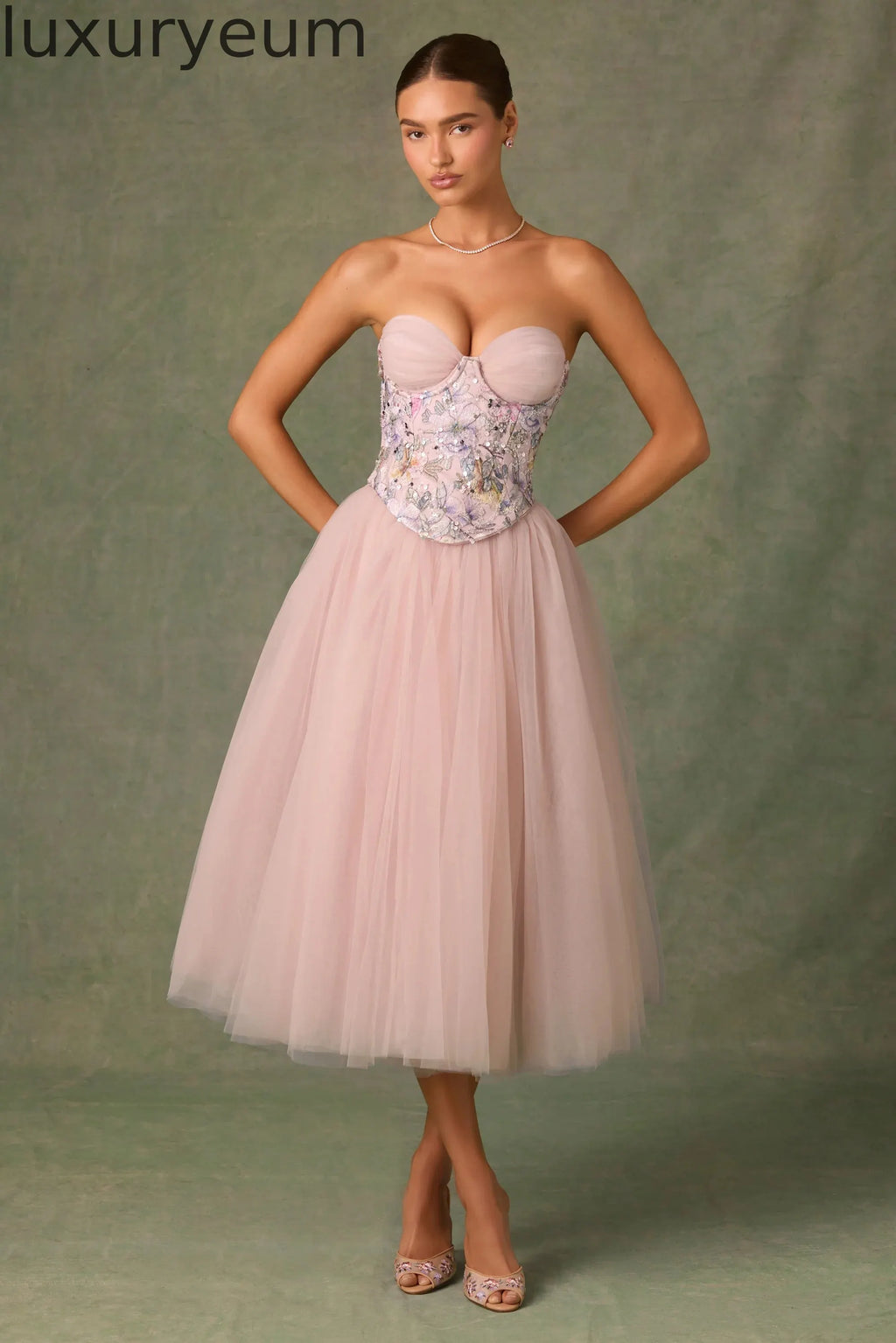 Embellished Lace-Up Cupless Corset in Floral Pink